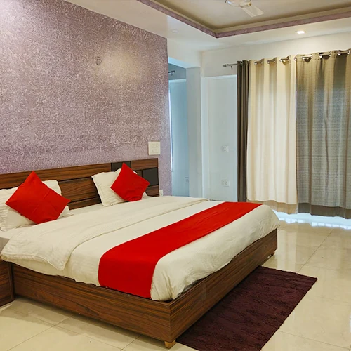Couple Friendly Rooms in Gurgaon